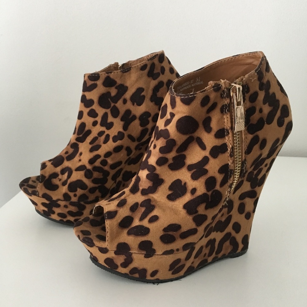 Leopard Print Wedges